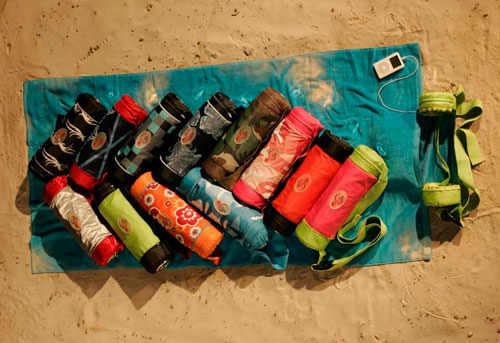 "PLEASURE TOWEL" das BADE-u. LIEGETUCH mit SOUNDSYSTEM